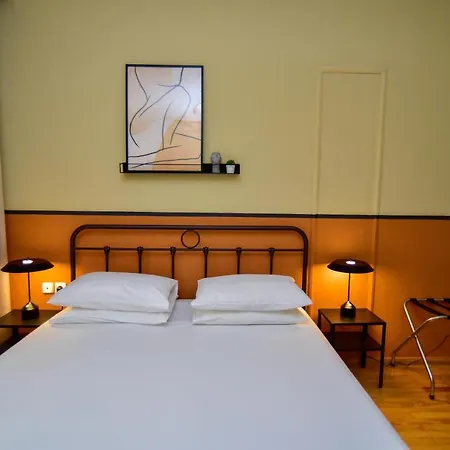 Apartment Colourful & Family-friendly Flat With A Funky Swing! Thessaloniki